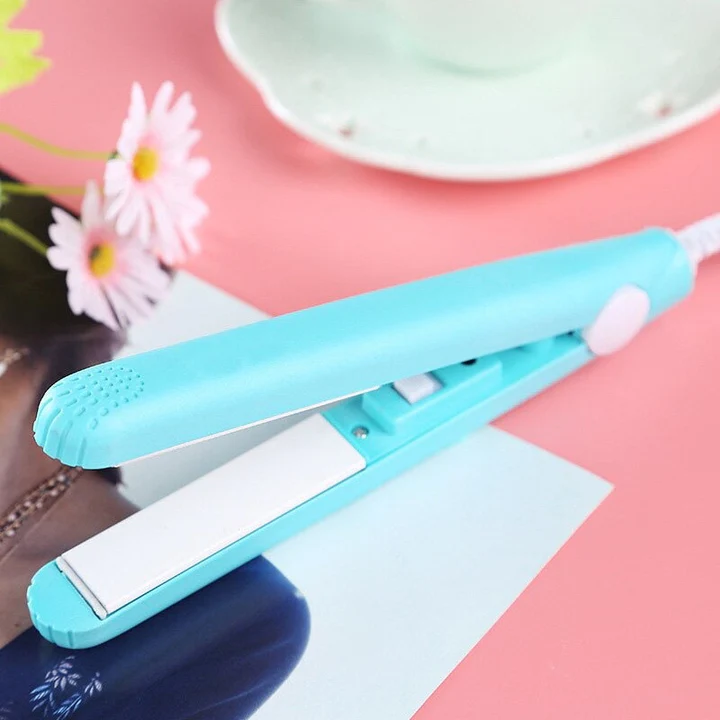 Salon Style Mini Hair Straightener Curls & Sleek Strands